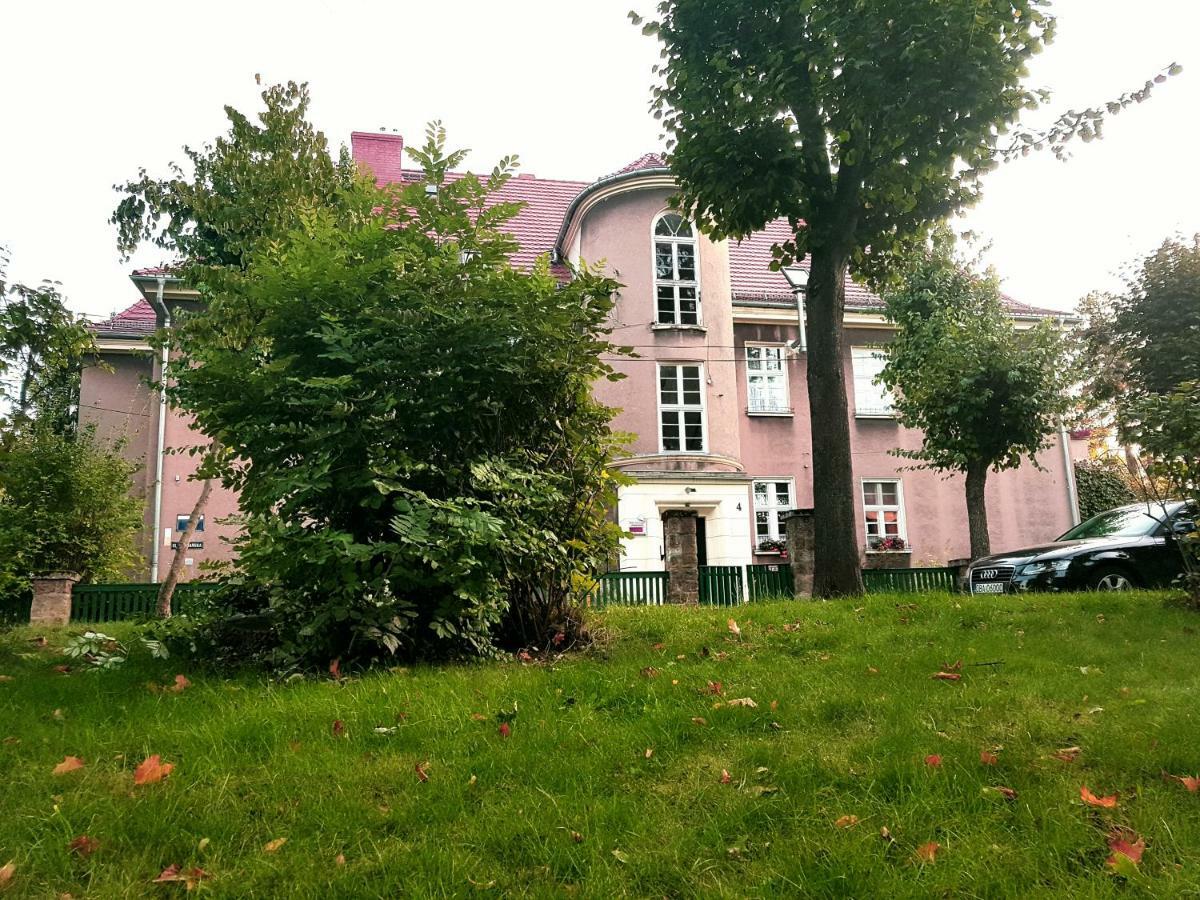 Slowianska 4 Szczawno-Zdroj Buitenkant foto