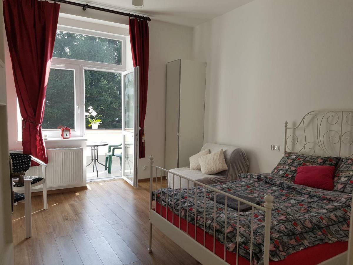 Slowianska 4 Szczawno-Zdroj Buitenkant foto